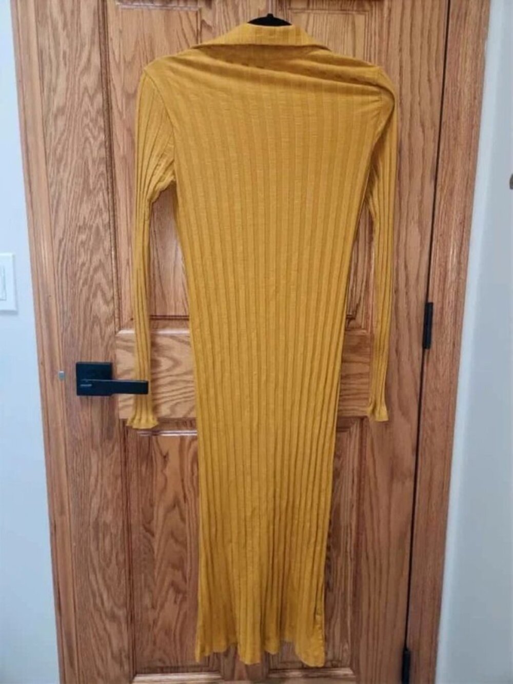 Reformation Deep Yellow Midi Dress size small - Picture 3 of 4